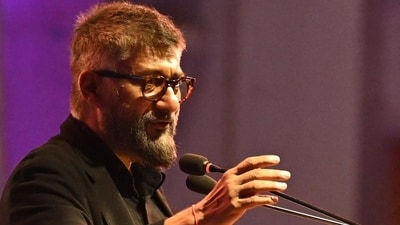 Vivek Agnihotri said the 'arrest' of Amritpal Singh did not look like an arrest but 'surrender like a VIP' after sermonising. Vivek Agnihotri said the 'arrest' of Amritpal Singh did not look like an arrest but 'surrender like a VIP' after sermonising.