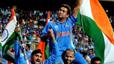 Sachin Tendulkar (PTI) Sachin Tendulkar (PTI)
