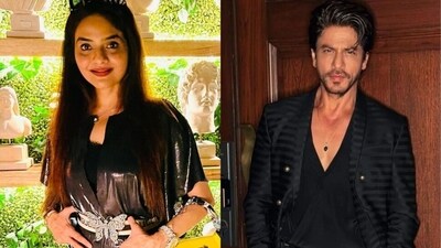 Madhoo has called Shah Rukh Khan 'just like a God'.