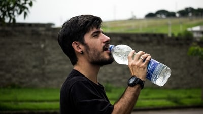 Hydration: Dehydration can worsen motion sickness, so it's important to stay hydrated. Sipping on water or electrolyte drinks can help keep you hydrated. (pexels) Hydration: Dehydration can worsen motion sickness, so it's important to stay hydrated. Sipping on water or electrolyte drinks can help keep you hydrated. (pexels)