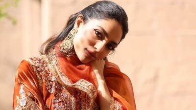 Sobhita Dhulipala wrote in her caption, "Good vibes." 