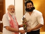 Unni Mukundan poses with Prime Minister Narendra Modi.