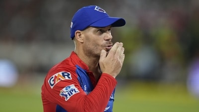 Delhi Capitals' David Warner greets spectators during the Indian Premier League (IPL) cricket match between Sunrisers Hyderabad and Delhi Capitals, in Hyderabad, India, Monday, April 24, 2023. (AP Photo/Mahesh Kumar A.) (AP) Delhi Capitals' David Warner greets spectators during the Indian Premier League (IPL) cricket match between Sunrisers Hyderabad and Delhi Capitals, in Hyderabad, India, Monday, April 24, 2023. (AP Photo/Mahesh Kumar A.) (AP)