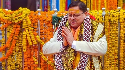At the time of opening the doors, CM Dhami offered prayers at Kedarnath and wished for the happiness and prosperity of the country and the state. (PTI) At the time of opening the doors, CM Dhami offered prayers at Kedarnath and wished for the happiness and prosperity of the country and the state. (PTI)
