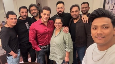 Salman Khan responded after a fan told him ‘shaadi nahi karni (don’t marry)'. Salman Khan responded after a fan told him ‘shaadi nahi karni (don’t marry)'.