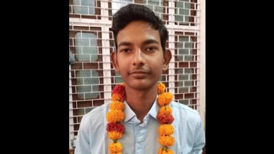 Shubh Chhapra wants to prepare for UPSC and become an IAS Officer to serve the society. (Sourced)