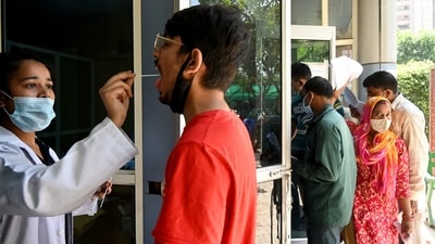 At 328, the Mumbai circle reported the highest number of fresh cases on Tuesday (HT Photo (File)) At 328, the Mumbai circle reported the highest number of fresh cases on Tuesday (HT Photo (File))