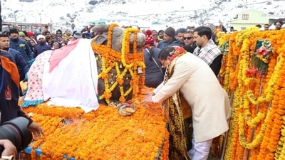 Uttarakhand chief minister Pushkar Singh Dhami offers prayers at Kedarnath Dham on Tuesday. Uttarakhand chief minister Pushkar Singh Dhami offers prayers at Kedarnath Dham on Tuesday.