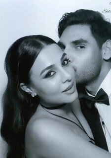 Ahan Shetty and his girlfriend Tania also posed for some couple pictures. Ahan Shetty and his girlfriend Tania also posed for some couple pictures. 
