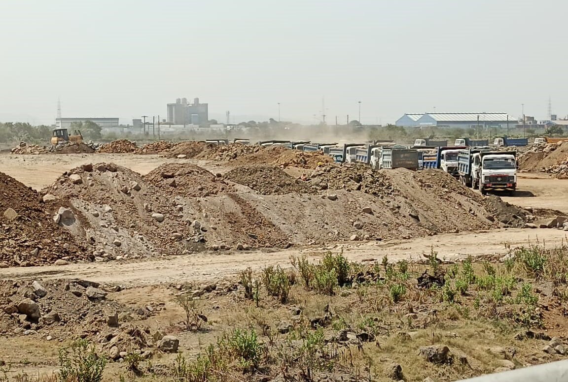 Hat-trick of wetland destruction spells doom for Uran allege Greens at Uran in Navi Mumbai, India, on Tuesday, April 25, 2023. (Photo by Bachchan Kumar/ HT PHOTO) Hat-trick of wetland destruction spells doom for Uran allege Greens at Uran in Navi Mumbai, India, on Tuesday, April 25, 2023. (Photo by Bachchan Kumar/ HT PHOTO)