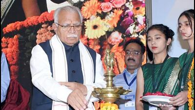 Haryana CM Manohar Lal Khattar at an inaugural session of the two-day ‘Water Conclave’ in Panchkula on Wednesday. (HT Photo) Haryana CM Manohar Lal Khattar at an inaugural session of the two-day ‘Water Conclave’ in Panchkula on Wednesday. (HT Photo)