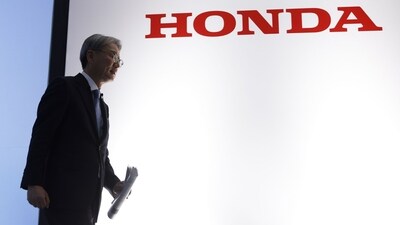 Toshihiro Mibe, president and chief executive officer of Honda Motor Co., departs a news conference in Tokyo, Japan, on Wednesday, April 26, 2023. (Bloomberg) Toshihiro Mibe, president and chief executive officer of Honda Motor Co., departs a news conference in Tokyo, Japan, on Wednesday, April 26, 2023. (Bloomberg)
