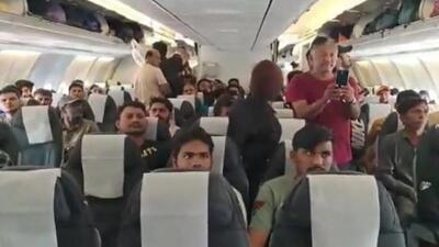 Operation Kaveri: MoS V Muraleedharan said the government is working relentlessly to evacuate Indian nationals from Sudan and bring them home safely. (Twitter/MOS_MEA) Operation Kaveri: MoS V Muraleedharan said the government is working relentlessly to evacuate Indian nationals from Sudan and bring them home safely. (Twitter/MOS_MEA)