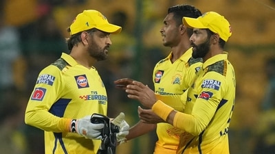 Bengaluru: Chennai Super Kings captain MS Dhoni with teammates after winning the IPL 2023 cricket match against Royal Challengers Bangalore, at M Chinnaswamy Stadium in Bengaluru, Monday, April 17, 2023. Chennai won by 8 runs. (PTI Photo/Shailendra Bhojak)(PTI04_17_2023_000376A) (PTI)