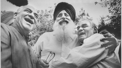 Parkash Singh Badal with Atal Bihari Vajpayee and Madan Lal Khurana in 1996. (HT Archive) (HT_PRINT) Parkash Singh Badal with Atal Bihari Vajpayee and Madan Lal Khurana in 1996. (HT Archive) (HT_PRINT)