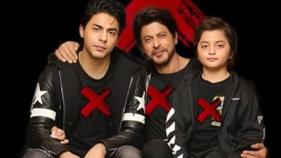 Shah Rukh Khan with sons Aryan Khan and Abram Khan. Shah Rukh Khan with sons Aryan Khan and Abram Khan.