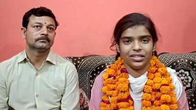 UP board class 10 topper Priyanshi Soni. (Sourced)