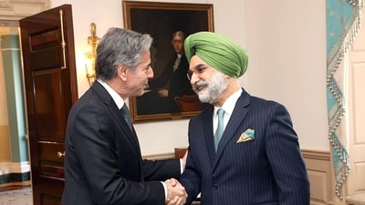 Ambassador of India to the United States Taranjit Singh Sandhu meets with United States Secretary of State Antony Blinken, at the US Department of State, in Washington. (ANI) Ambassador of India to the United States Taranjit Singh Sandhu meets with United States Secretary of State Antony Blinken, at the US Department of State, in Washington. (ANI)