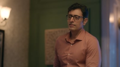 Priyanshu Chatterjee will be seen in Zee5's Fireflies-Parth aur Jugnu, releasing on May 5. Priyanshu Chatterjee will be seen in Zee5's Fireflies-Parth aur Jugnu, releasing on May 5.