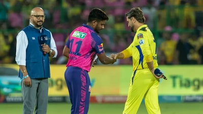 Sanju Samson shakes hands with MS Dhoni (IPL) Sanju Samson shakes hands with MS Dhoni (IPL)
