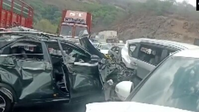 Several cars collided one after the other on the expressway. (ANI) Several cars collided one after the other on the expressway. (ANI)