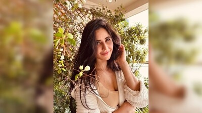 Katrina Kaif captioned her post, "Gd morning..." Dia Mirza commented on her post and wrote, "Hi Gorgeous." (Instagram/@katrinakaif) Katrina Kaif captioned her post, "Gd morning..." Dia Mirza commented on her post and wrote, "Hi Gorgeous." (Instagram/@katrinakaif)