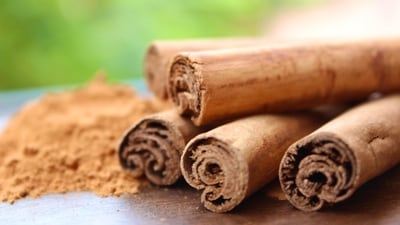 Cinnamon: Cinnamon powder can be sprinkled around entry points or areas where bugs may be hiding. The strong smell of cinnamon is known to repel ants and other insects.&nbsp; (Unsplash)