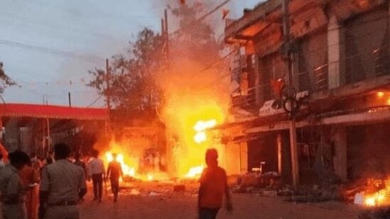 A clash broke out between the two groups during a Ram Navami procession in West Bengal (Twitter Photo)