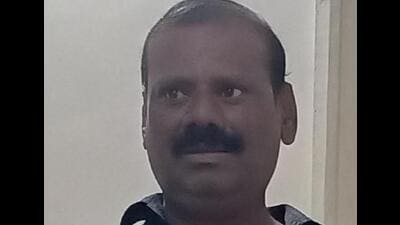 “The three then lynched Ayesha banging her head on the wall repeatedly,” said Bhalerao. “When the police reached the spot, they found Ayesha lying on the floor and Akbar gasping for breath. We rushed Akbar to the Oscar Hospital, Kandivali, where he was admitted for consuming rat poison.” (HT PHOTO)