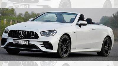 A press of a button in the Mercedes-AMG E 53 4Matic+ activates electric motors that open and shut the soft-top roof in 20 seconds. A press of a button in the Mercedes-AMG E 53 4Matic+ activates electric motors that open and shut the soft-top roof in 20 seconds.