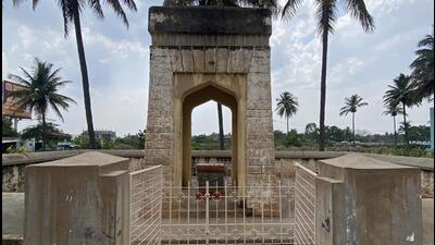 An unpretentious stone slab announces it as the birthplace of Tipu Sultan born in 1751 AD. (HT Photo) An unpretentious stone slab announces it as the birthplace of Tipu Sultan born in 1751 AD. (HT Photo)