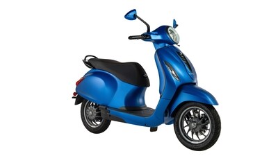 The 2023 Bajaj Chetak gets new colour options and detailing, as well as 20% more range. The 2023 Bajaj Chetak gets new colour options and detailing, as well as 20% more range.
