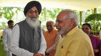 In a tribute to Akali patriarch Parkash Singh Badal, who passed away on Tuesday, Prime Minister Narendra Modi said the five-time Punjab CM’s contribution to the nation is indelible and added that he was among the bravest soldiers for the restoration of democracy during the dark days of the Emergency. (Twitter) In a tribute to Akali patriarch Parkash Singh Badal, who passed away on Tuesday, Prime Minister Narendra Modi said the five-time Punjab CM’s contribution to the nation is indelible and added that he was among the bravest soldiers for the restoration of democracy during the dark days of the Emergency. (Twitter)
