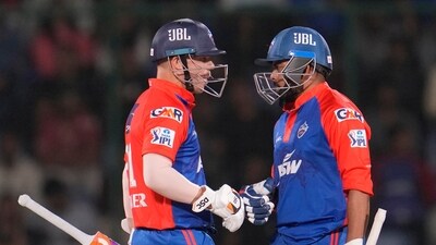 Delhi Capitals' David Warner and Delhi Capitals' Prithvi Shaw celebrate a four runs during Indian Premier League (IPL) match between Delhi Capitals' and Kolkata Knight Riders, in New Delhi, India, Thursday, April 20, 2023. (AP Photo/Manish Swarup) (AP) Delhi Capitals' David Warner and Delhi Capitals' Prithvi Shaw celebrate a four runs during Indian Premier League (IPL) match between Delhi Capitals' and Kolkata Knight Riders, in New Delhi, India, Thursday, April 20, 2023. (AP Photo/Manish Swarup) (AP)