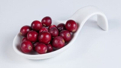 Cranberry: This fruit contains compounds that may help prevent bacteria from sticking to the walls of the urinary tract, reducing the risk of infection. You can consume cranberry juice or take cranberry supplements to potentially help with UTIs. (Pixabay) Cranberry: This fruit contains compounds that may help prevent bacteria from sticking to the walls of the urinary tract, reducing the risk of infection. You can consume cranberry juice or take cranberry supplements to potentially help with UTIs. (Pixabay)