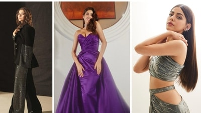 Kajol, Janhvi Kapoor and Alaya F stunned on the red carpet at Filmfare Awards on Thursday. Kajol, Janhvi Kapoor and Alaya F stunned on the red carpet at Filmfare Awards on Thursday.