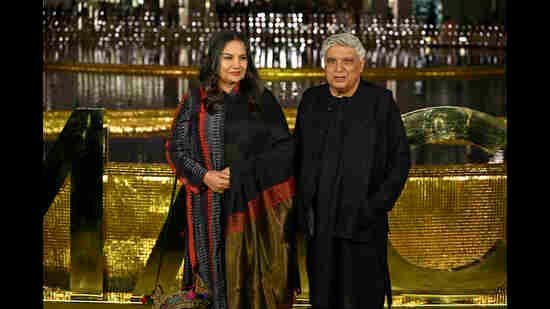 Javed Akhtar and Shabana Azmi in a picture dated March 31, 2023. Their joint project, a box set comprising two trilingual anthologies, Dhanak (The Rainbow) by Jan Nisar Akhtar and Daaera (The Circle) by Kaifi Azmi, shows that sometimes celebrity pairings have great creative possibilities. (Vijay Bate/HT PHOTO)