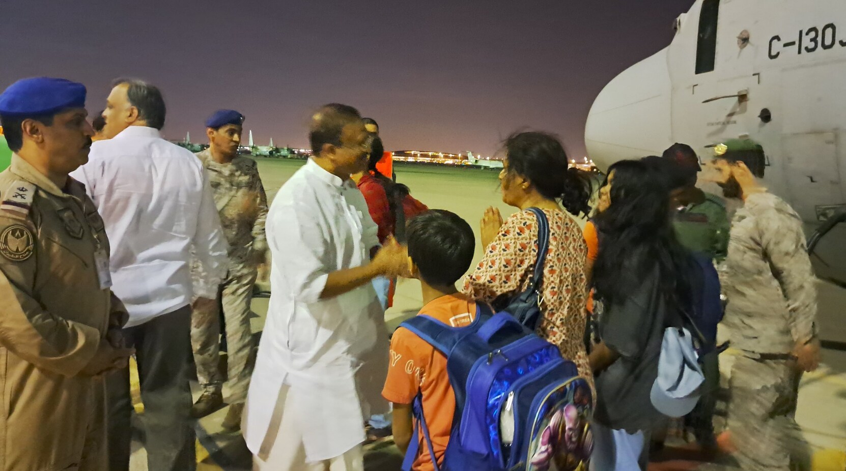 Union minister V Muraleedharan receives 8th batch of stranded Indians in Jeddah, Saudi Arabia. (source:Twitter/@MOS_MEA) Union minister V Muraleedharan receives 8th batch of stranded Indians in Jeddah, Saudi Arabia. (source:Twitter/@MOS_MEA)