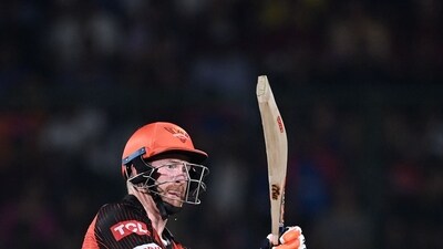 Heinrich Klaasen continued the good work after Abhishek fell, alongwith Abdul Samad and Akeal Hosein. Klaasen ended the innings unbeaten on 53 off 27 and SRH scored 197/6 (AFP) Heinrich Klaasen continued the good work after Abhishek fell, alongwith Abdul Samad and Akeal Hosein. Klaasen ended the innings unbeaten on 53 off 27 and SRH scored 197/6 (AFP)