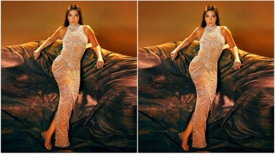 On Friday, the actress gave her fans a treat by sharing some sizzling pictures on Instagram. In one of the posts, she captioned it with lyrics, "To her man, l'm the girl of his dreams, Thinkin' 'bout me when he brushin' his teeth..", while the other post was captioned with, "I'm thick 'cause I be eatin' oats..B*tches not takin' shit from me but notes". (Instagram/@norafatehi) On Friday, the actress gave her fans a treat by sharing some sizzling pictures on Instagram. In one of the posts, she captioned it with lyrics, "To her man, l'm the girl of his dreams, Thinkin' 'bout me when he brushin' his teeth..", while the other post was captioned with, "I'm thick 'cause I be eatin' oats..B*tches not takin' shit from me but notes". (Instagram/@norafatehi)