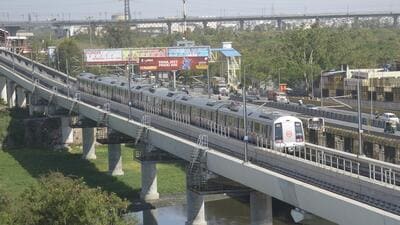The lines from Vaishali to Mohan Nagar and Noida Sector 62 to Sahibabad will link Ghaziabad’s Red Line to the Delhi Metro’s Blue Line. (Sakib Ali/HT Photo) The lines from Vaishali to Mohan Nagar and Noida Sector 62 to Sahibabad will link Ghaziabad’s Red Line to the Delhi Metro’s Blue Line. (Sakib Ali/HT Photo)