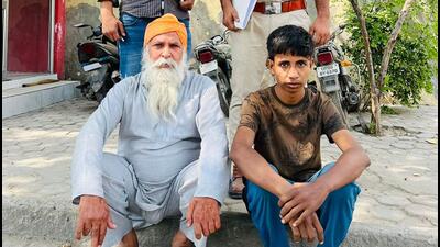 The suspects were identified as Charan Singh, a resident of NIT Faridabad and Nikhil Singh from Madhu Vihar in Delhi. (HT Photo) The suspects were identified as Charan Singh, a resident of NIT Faridabad and Nikhil Singh from Madhu Vihar in Delhi. (HT Photo)