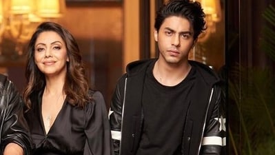 Gauri Khan's book will feature many exclusive photos of the Khan family. Gauri Khan's book will feature many exclusive photos of the Khan family.