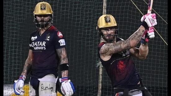 RCB captain Faf Du Plessis and Virat Kholi and Glenn Maxwell during a practice session in Lucknow (Deepak Gupta/HT)