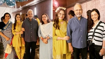 Manisha Koirala posted photos from her reunion with director Mani Ratnam and his wife Suhasini Maniratnam. Manisha Koirala posted photos from her reunion with director Mani Ratnam and his wife Suhasini Maniratnam.