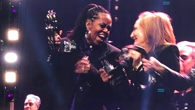 Screengrab of Michelle Obama chilling out during the show (Twitter)