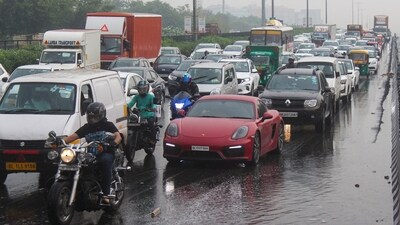 On average, the city logs a maximum temperature of 36.5 degrees Celsius in April. (PTI) On average, the city logs a maximum temperature of 36.5 degrees Celsius in April. (PTI)