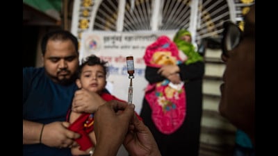 The district immunisation officer (DIO) Dr Manjeet Singh said the 10 vaccine centres in Chandigarh will not only enhance the quality of immunisation programme but also attract parents towards getting their kids vaccinated. (HT File Photo for representation)