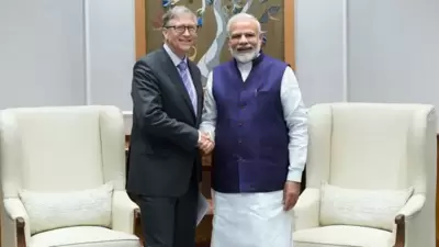Bill Gates with PM Modi. (File) Bill Gates with PM Modi. (File)