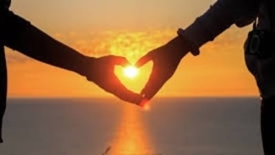Love and Relationship Horoscope for May 2, 2023